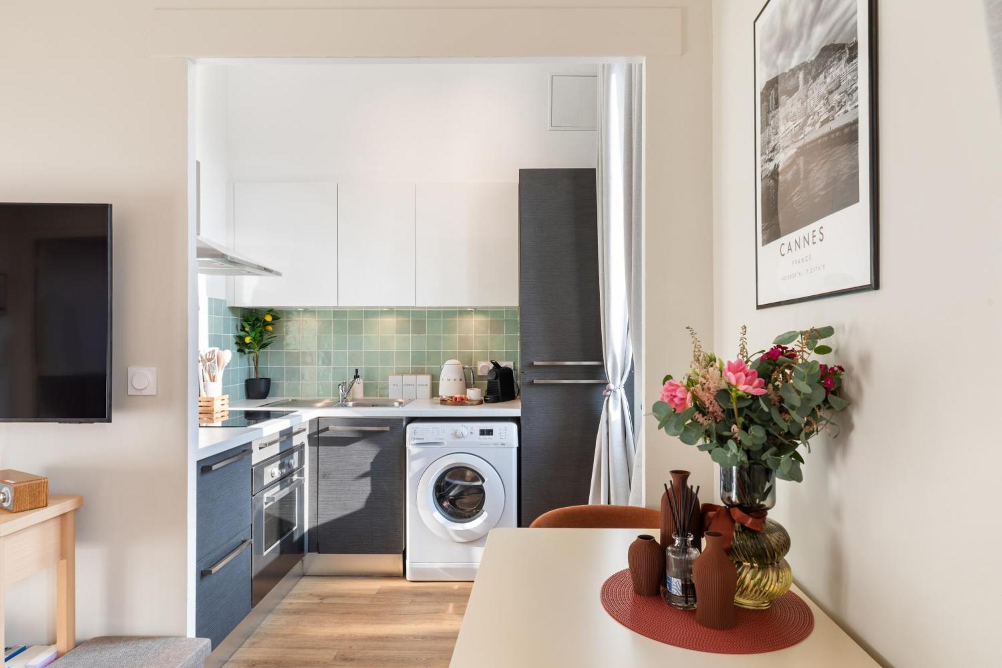 Tosca - Air Conditioning- Center - & Palais 2 Min Apartment