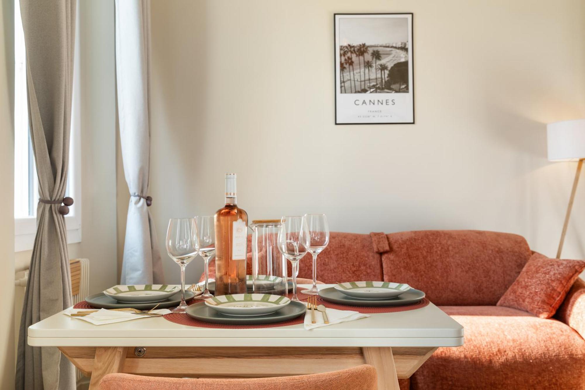 Tosca - Air Conditioning- Center - & Palais 2 Min Apartment *